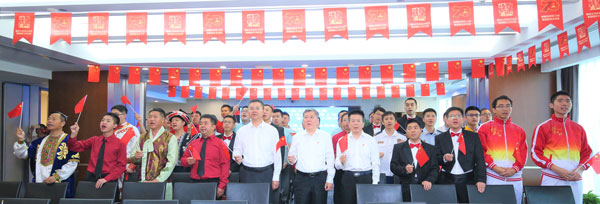 开场合唱2.jpg