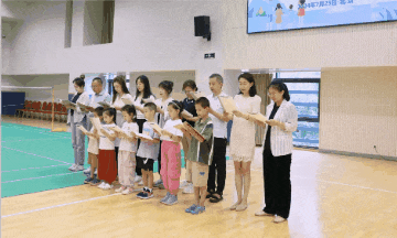 66de73e035a35.gif